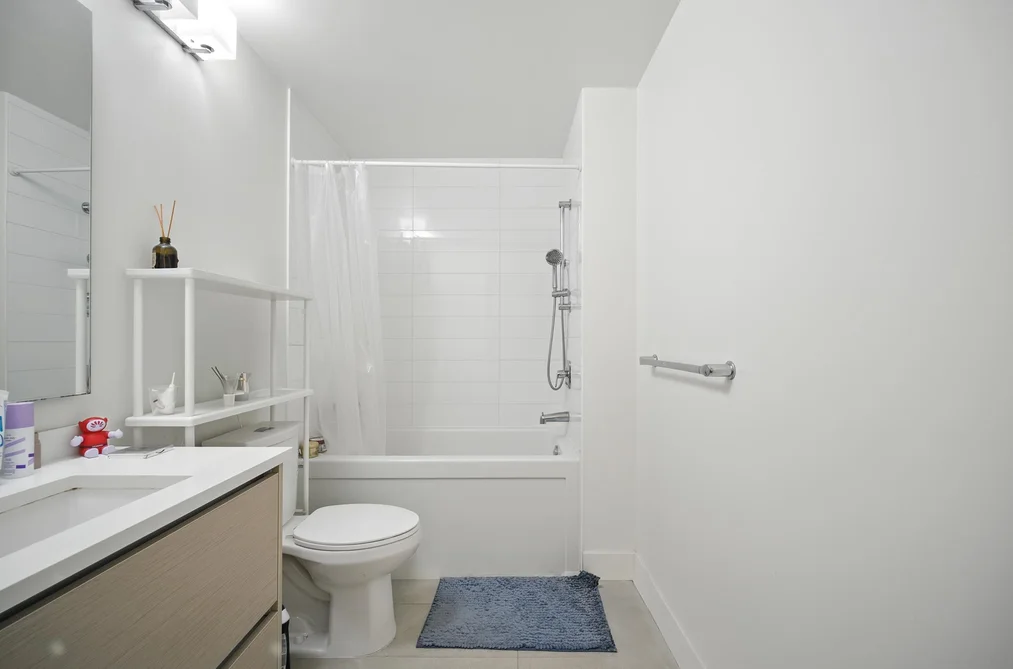 418 8850 UNIVERSITY CRESCENT, Burnaby BC V5A 0C8, Burnaby BC — Residential for Sale — Photo 8 of 22