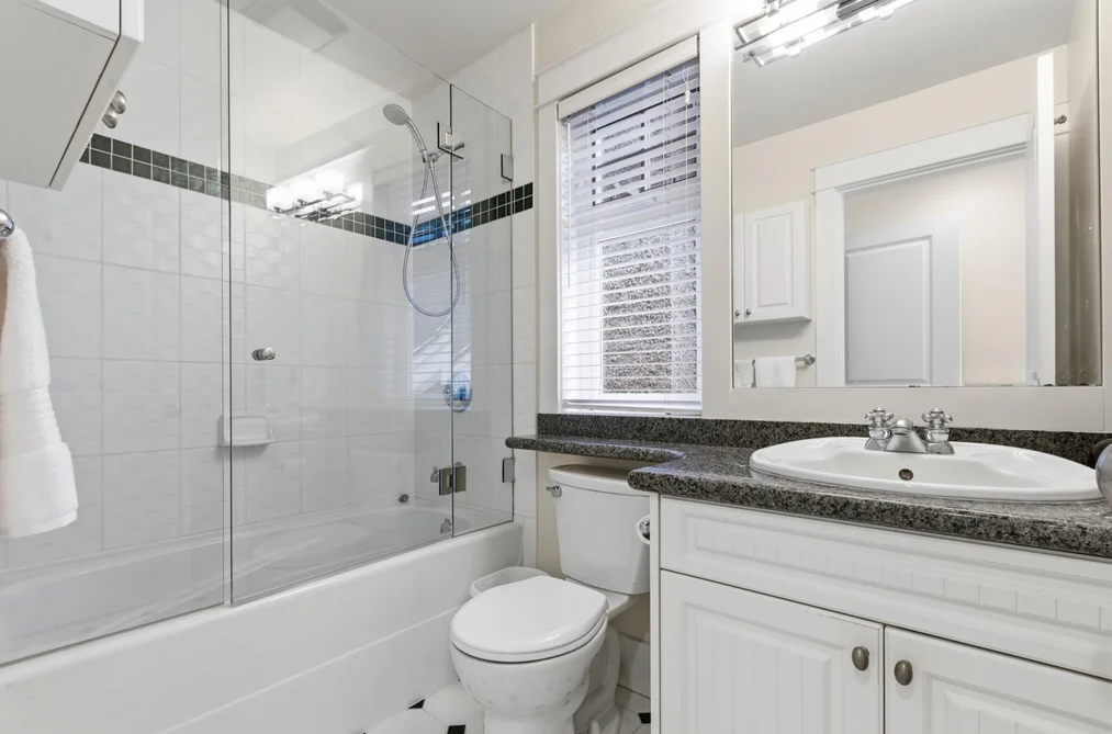 4188 BALACLAVA STREET, Vancouver BC V6L 2T1, Vancouver BC — Residential for Sale — Photo 27 of 39