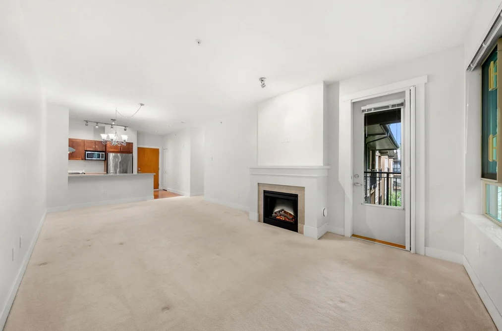 419 1111 E 27TH STREET, North Vancouver BC V7J 1S3, North Vancouver BC — Residential for Sale - Photo 2