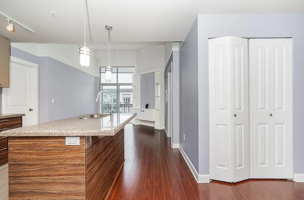 419 12039 64 AVENUE, Surrey BC V3W 0R7, Surrey BC — Residential for Sale — Photo 7 of 39