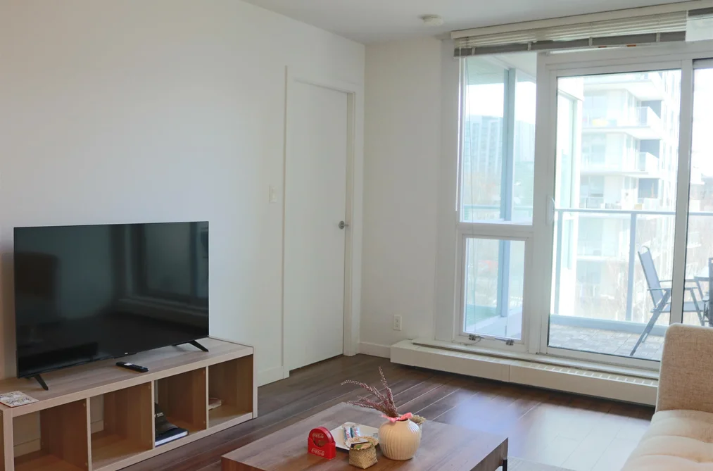 419 135 E 17TH STREET, North Vancouver BC V7L 0C4, North Vancouver BC — Residential for Sale - Photo 6