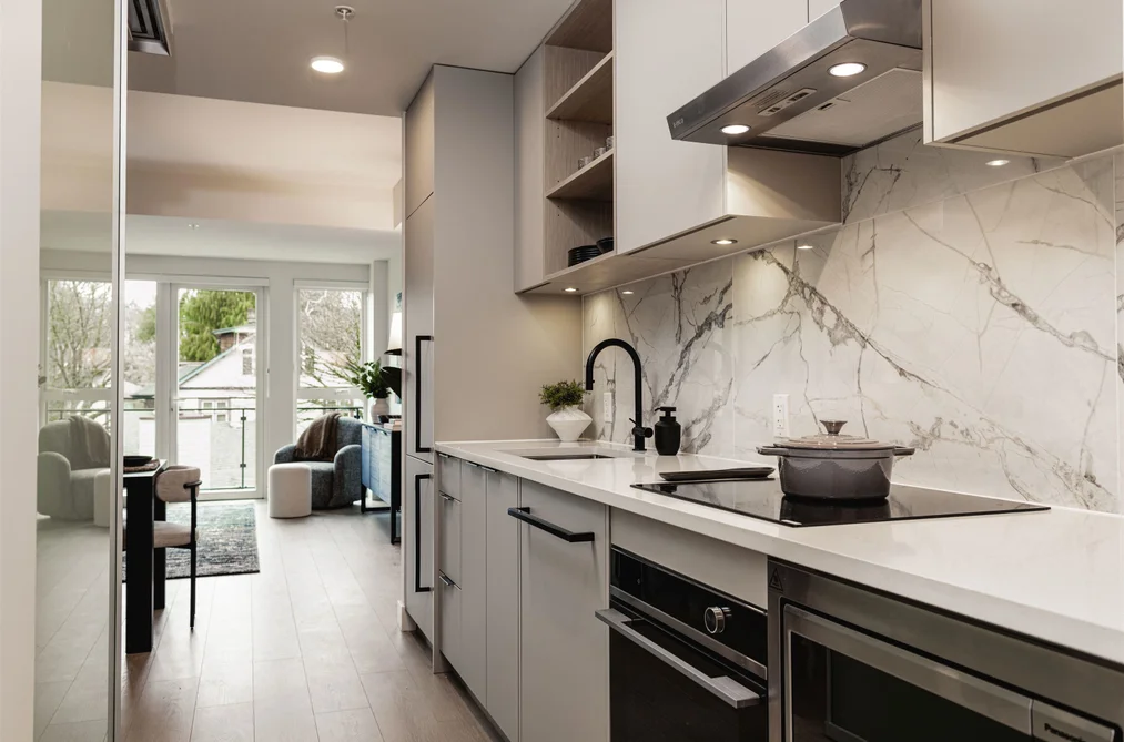419 422 E 3RD STREET, North Vancouver BC V7L 0K1, North Vancouver BC — Residential for Sale - Photo 4