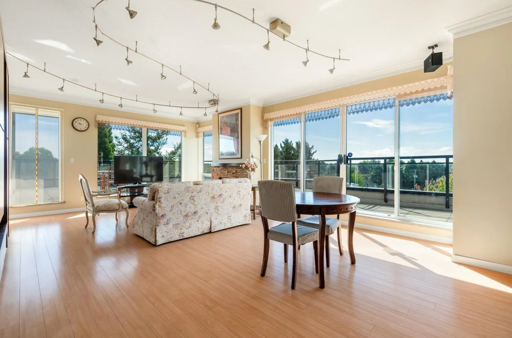 Condo for sale at 419 8480 Granville Avenue Richmond British Columbia - MLS: R3169300