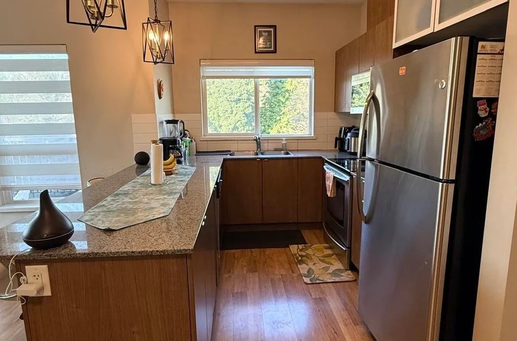 419 9655 KING GEORGE BOULEVARD, Surrey BC V3T 0C7, Surrey BC — Residential for Sale - Photo 4