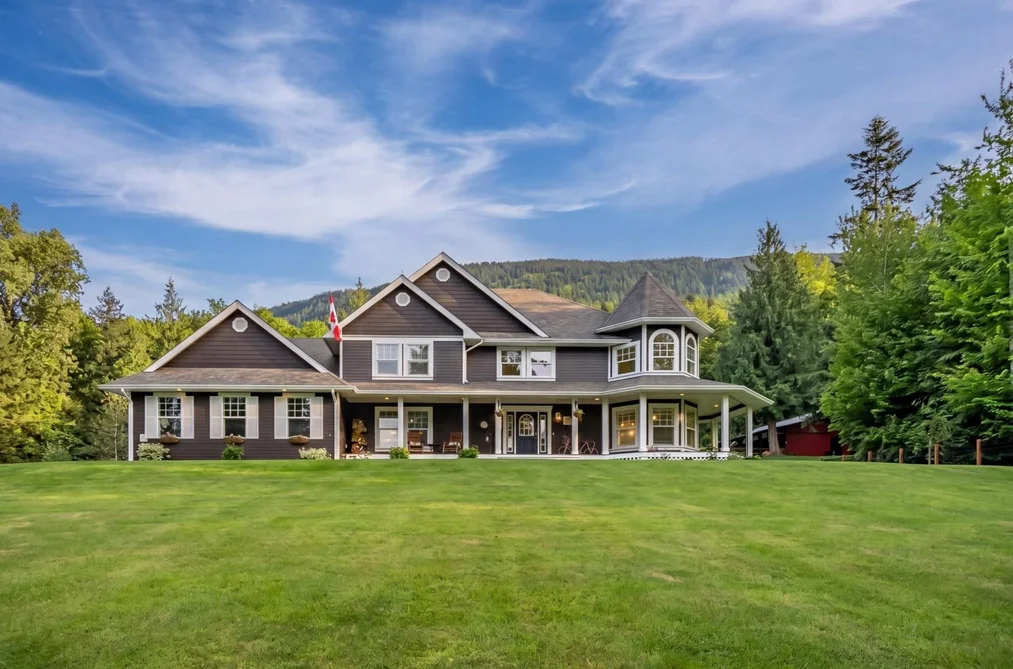 41932 MAPLE LANE, Yarrow BC V2R 5G9, Yarrow BC — Residential for Sale - Photo 2