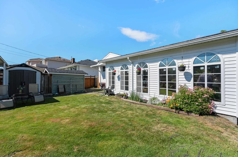4194 CHERRYWOOD CRESCENT, Burnaby BC V5G 2S1, Burnaby BC — Residential for Sale - Photo 5