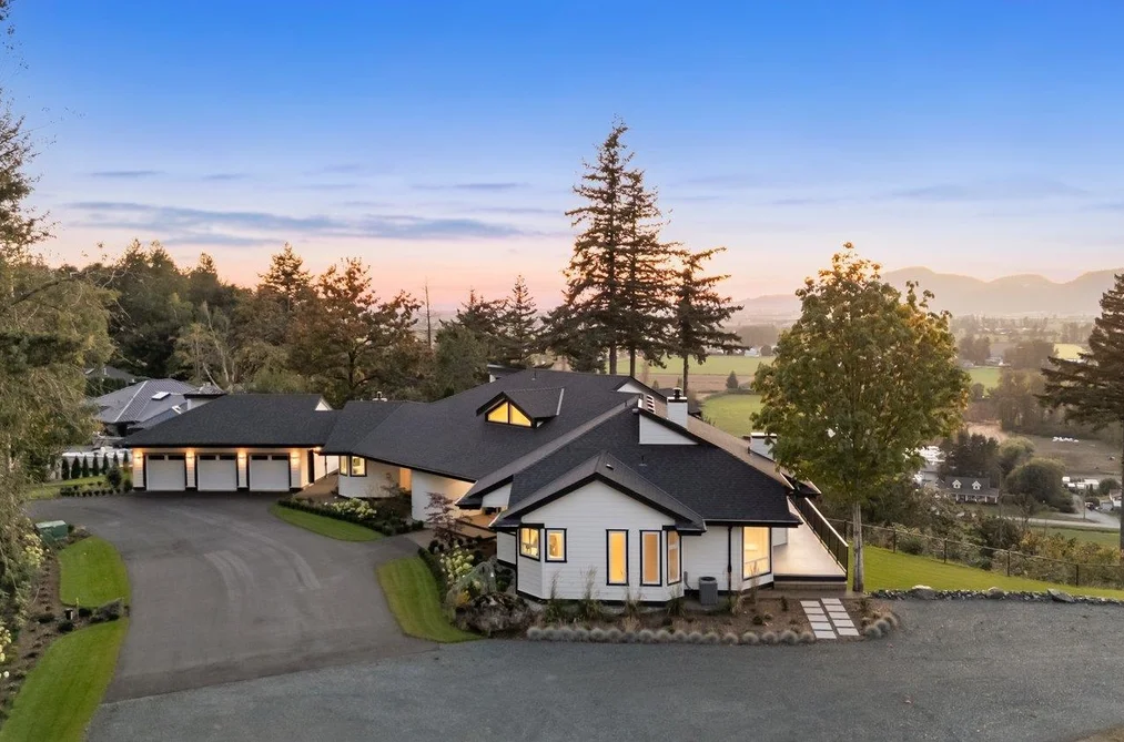 41965 NIKADA DRIVE, Yarrow BC V2R 5H2, Yarrow BC — Residential for Sale - Photo 2