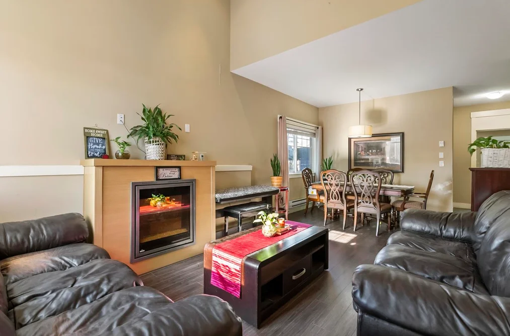 42 30748 CARDINAL AVENUE, Abbotsford BC V2T 0C1, Abbotsford BC — Residential for Sale - Photo 3