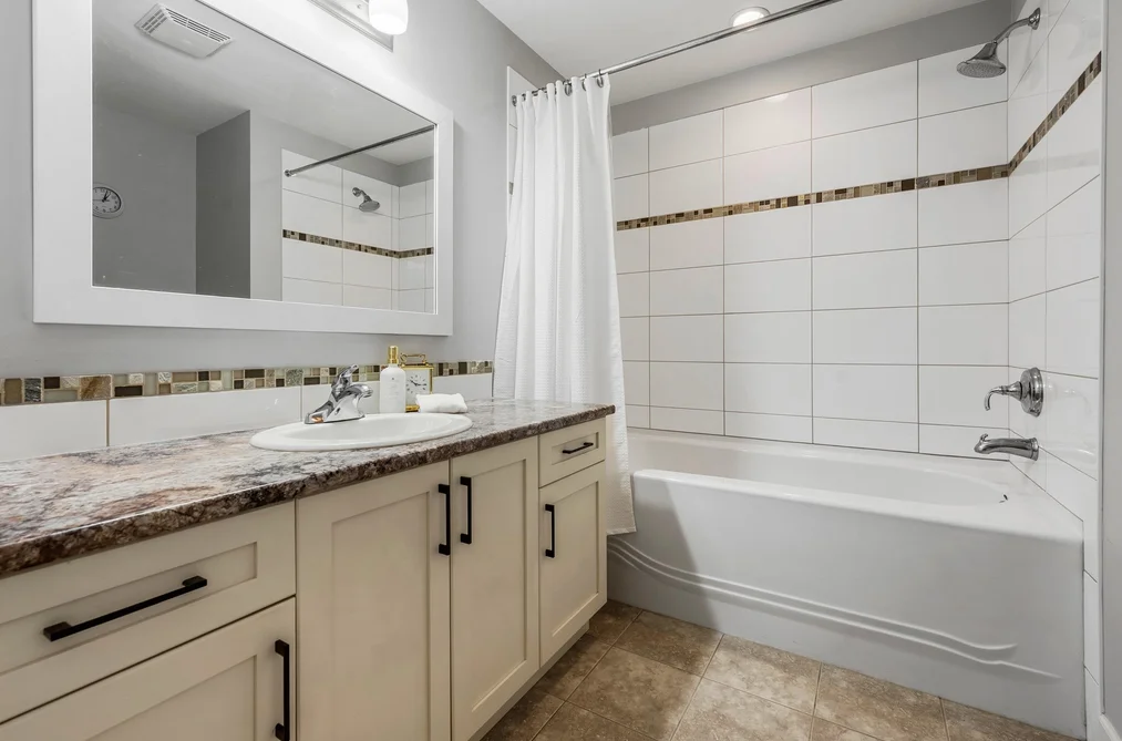 42 45290 SOOWAHLIE CRESCENT, Chilliwack BC V2R 0S6, Chilliwack BC — Residential for Sale — Photo 25 of 40