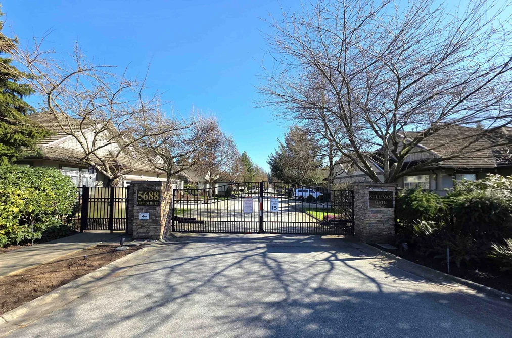 Townhouse for sale at 42 5688 152 Street Surrey British Columbia - MLS: R3094650