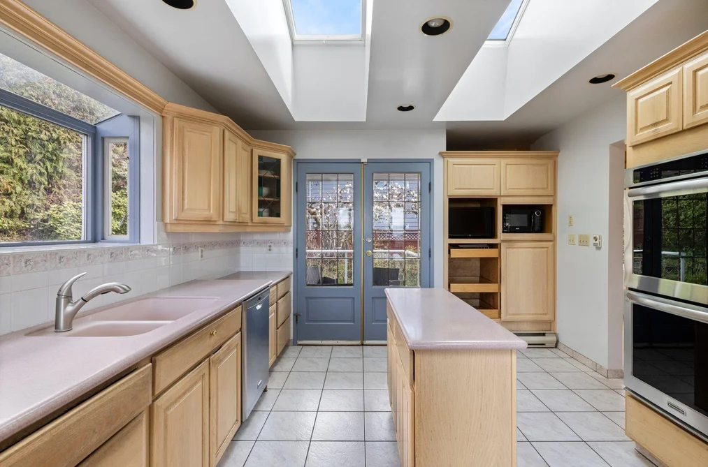 420 MONTERAY AVENUE, North Vancouver BC V7N 3E8, North Vancouver BC — Residential for Sale - Photo 7