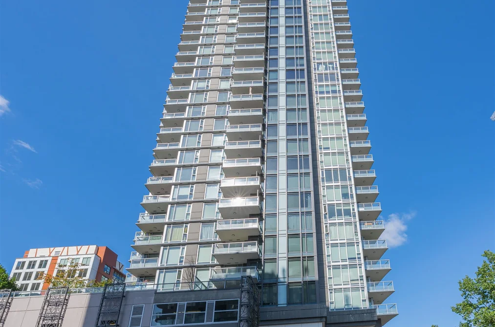 Condo for sale at 4201 1188 Pinetree Way Coquitlam British Columbia - MLS: R3122310