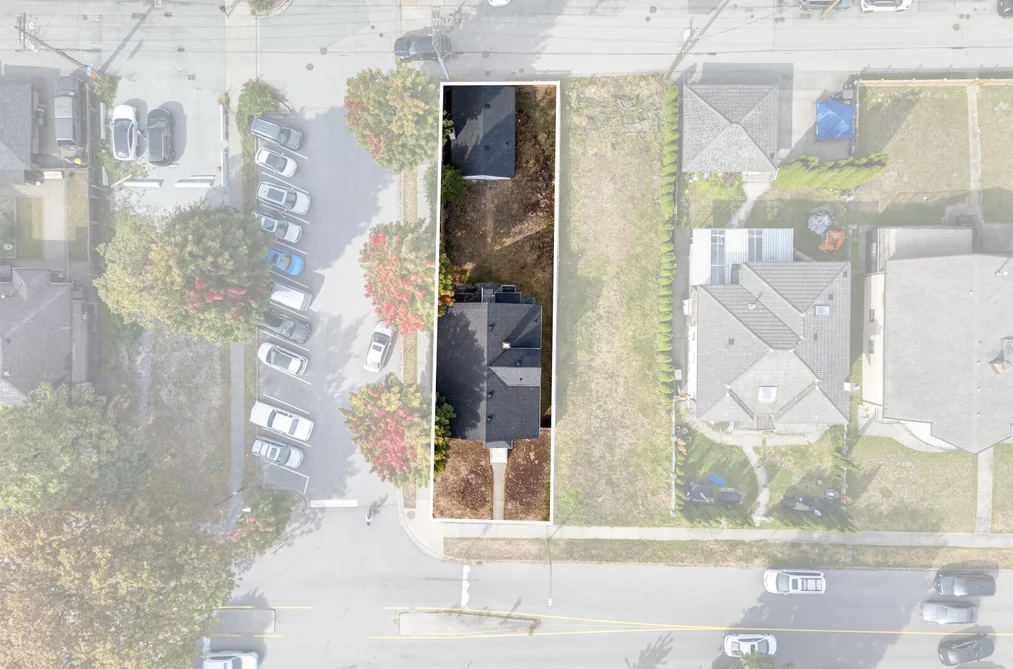4205 Pender Street, Burnaby, BC - MLS: R3165057 - Photo 5 4205 Pender Street, Burnaby, BC - MLS: R3165057 - Photo 5