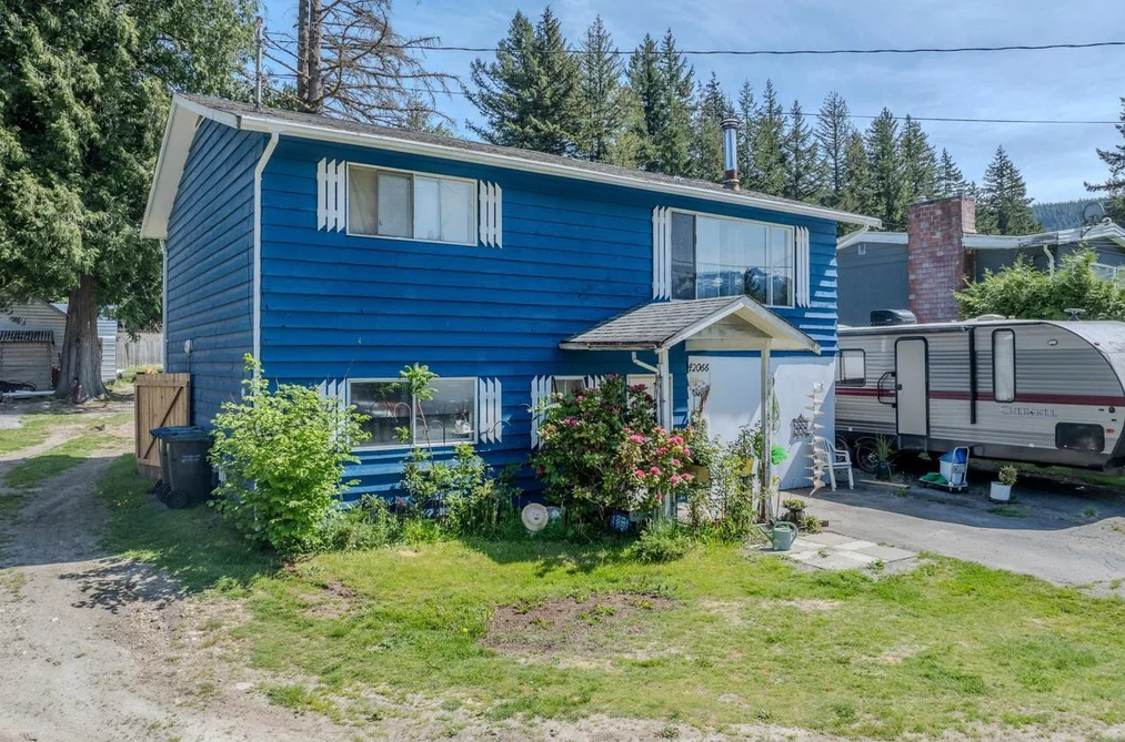 42066 BIRKEN ROAD, Squamish BC V0N 1H0, Squamish BC — Residential for Sale - Photo 3