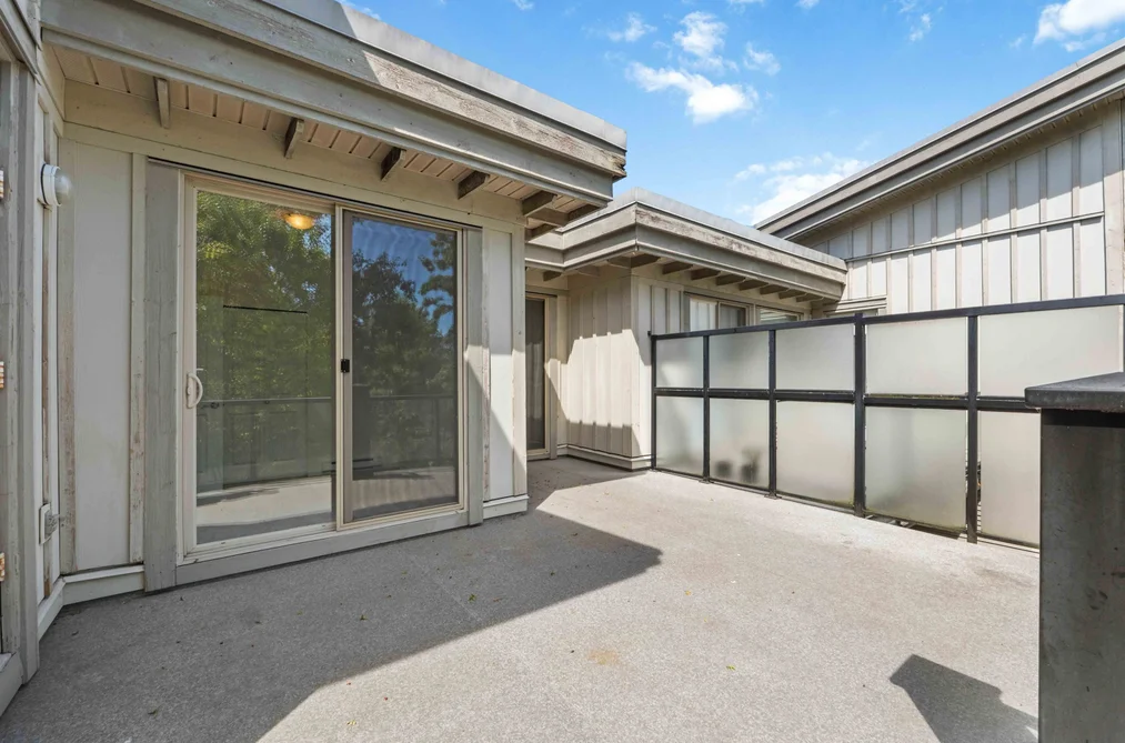 421 15385 101A AVENUE, Surrey BC V3R 0B4, Surrey BC — Residential for Sale — Photo 18 of 40