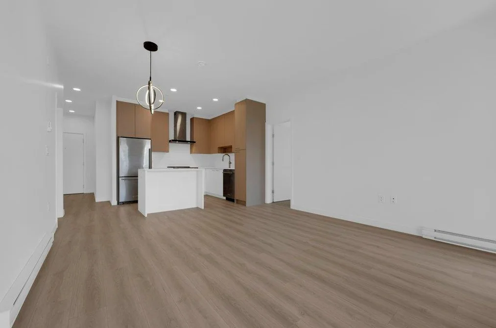 421 7588 16TH STREET, Burnaby BC V3N 0H8, Burnaby BC — Residential for Sale — Photo 10 of 35