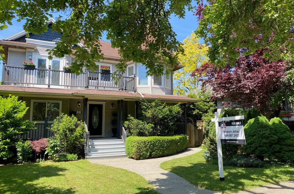 421 KELLY STREET, New Westminster BC V3L 3T7, New Westminster BC — Residential for Sale - Photo 2