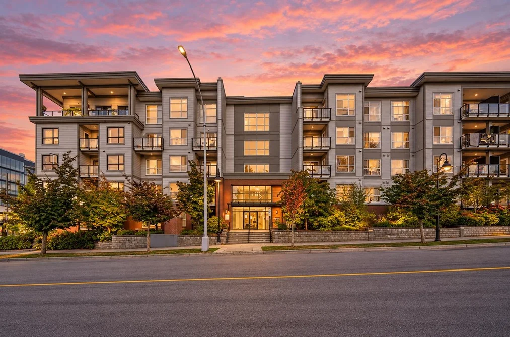 Condo for sale at 422 13733 107a Avenue Surrey British Columbia - MLS: R3169220