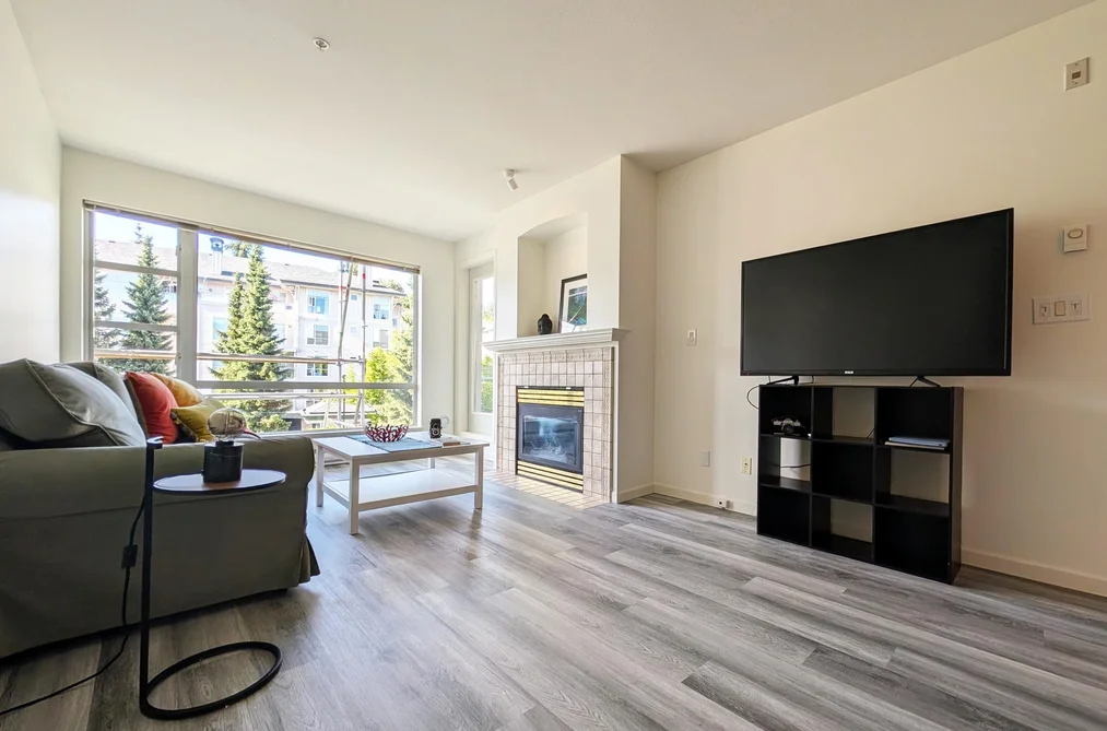 422 3629 DEERCREST DRIVE, North Vancouver BC V7G 2S9, North Vancouver BC — Residential for Sale — Photo 6 of 22