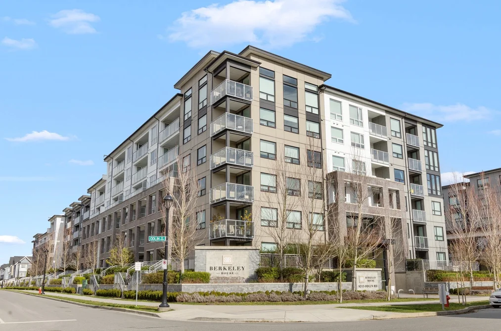 Condo for sale at 422 9213 Odlin Road Richmond British Columbia - MLS: R3093148
