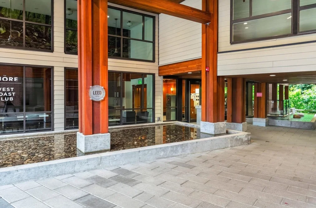 423 723 W 3RD STREET, North Vancouver BC V7M 0E4, North Vancouver BC — Residential for Sale - Photo 2