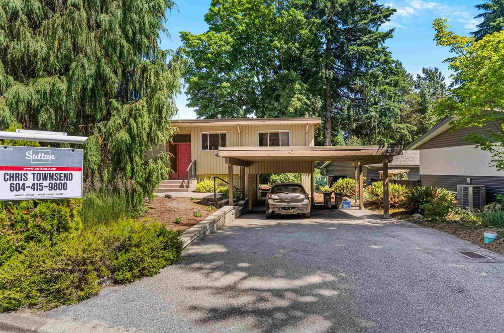 423 WINONA STREET, Coquitlam BC V3K 5A5, Coquitlam BC — Residential for Sale — Photo 4 of 28