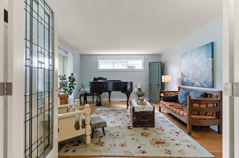 42302 KNOX AVENUE, Yarrow BC V2R 5E1, Yarrow BC — Residential for Sale - Photo 4