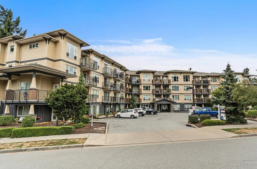 Condo for sale at 424 2565 Campbell Avenue Abbotsford British Columbia - MLS: R3162440