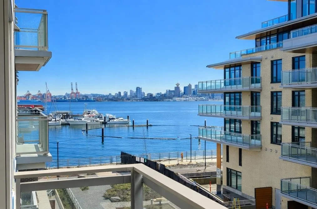 Condo for sale at 425 755 Harbourside Drive North Vancouver British Columbia - MLS: R3110565