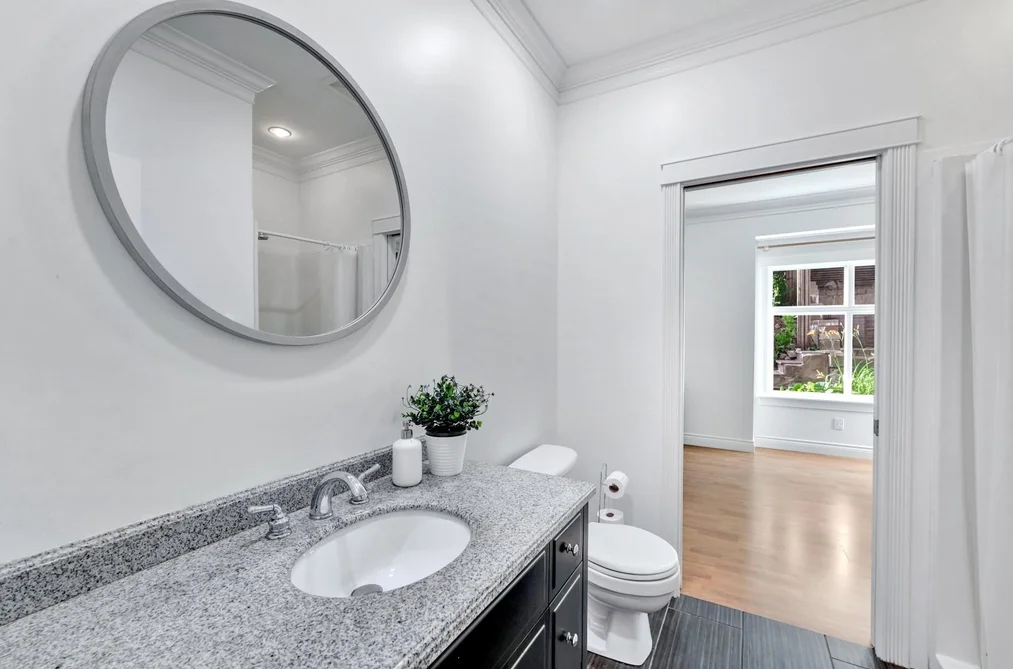 425 TEMPE CRESCENT, North Vancouver BC V7N 1E7, North Vancouver BC — Residential for Sale — Photo 10 of 38