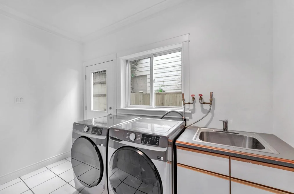 425 TEMPE CRESCENT, North Vancouver BC V7N 1E7, North Vancouver BC — Residential for Sale — Photo 19 of 38