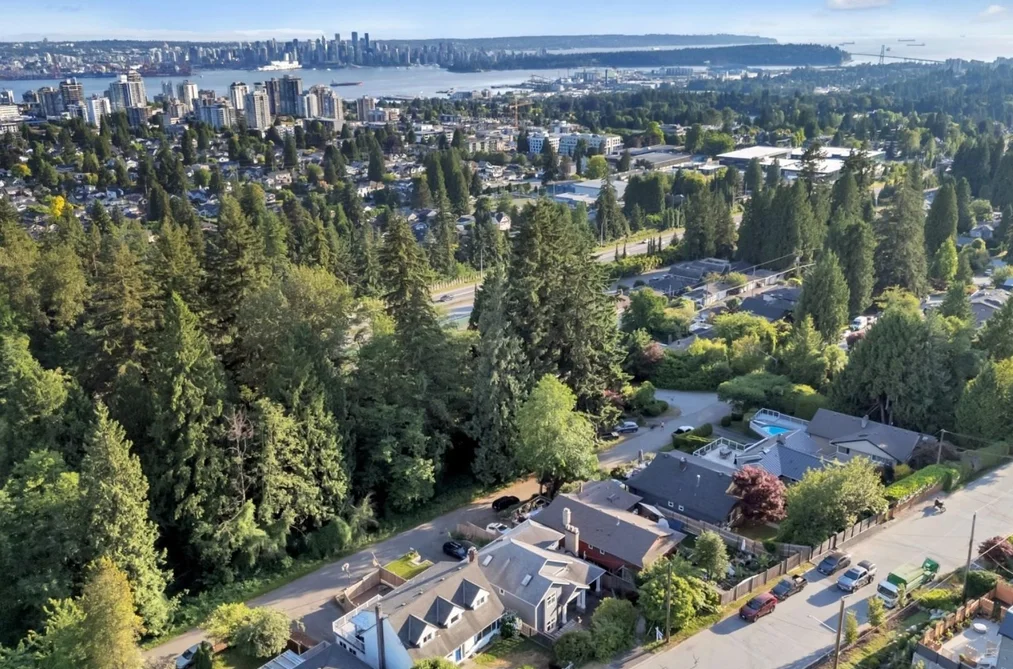 425 TEMPE CRESCENT, North Vancouver BC V7N 1E7, North Vancouver BC — Residential for Sale — Photo 6 of 38