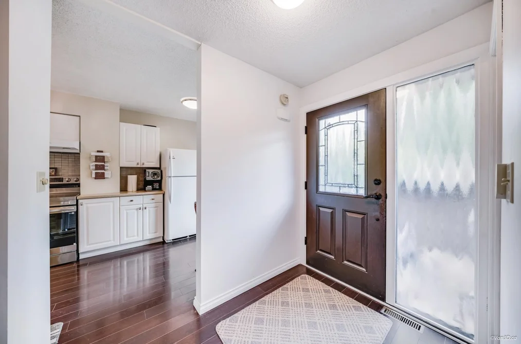 4253 BIRCHWOOD CRESCENT, Burnaby BC V5G 4E6, Burnaby BC — Residential for Sale - Photo 5