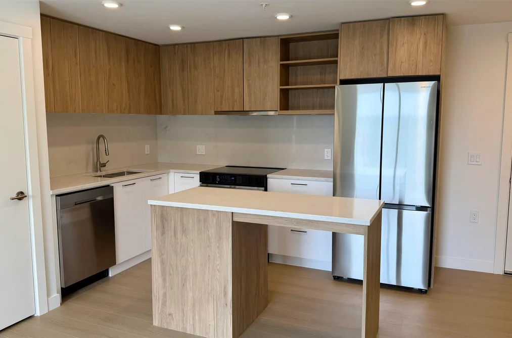 Condo for sale at 426 82 First Street New Westminster British Columbia - MLS: R3145619