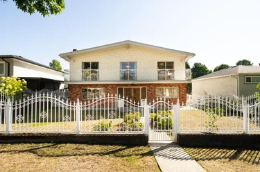 4264 Parker St, Burnaby, BC - MLS: R3175648