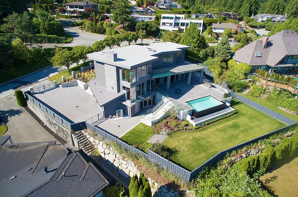 4265 ROCKBANK PLACE, West Vancouver BC V7W 1A8, West Vancouver BC — Residential for Sale - Photo 2