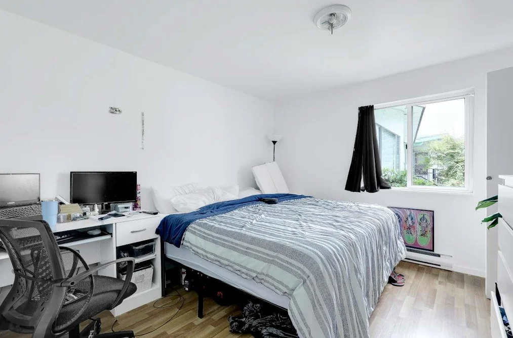 4265 SLOCAN STREET, Vancouver BC V5R 1Z2, Vancouver BC — Residential for Sale — Photo 13 of 40