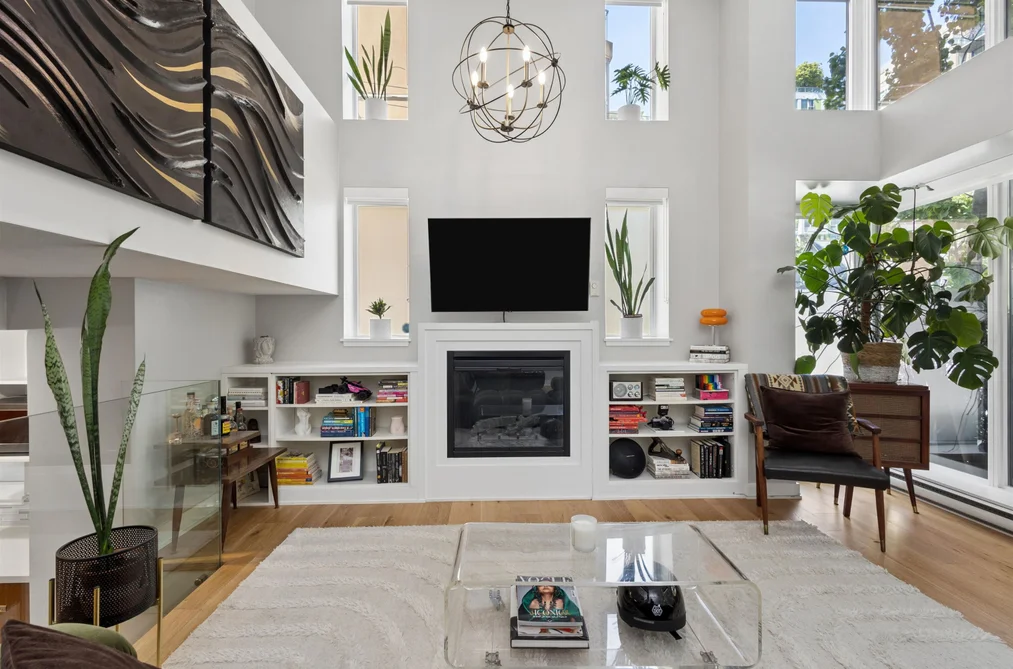 Townhouse for sale at 428 Helmcken Street Vancouver British Columbia - MLS: R3124870
