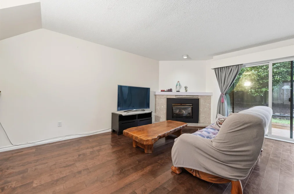 4290 BRIDGEWATER CRESCENT, Burnaby BC V3N 4M7, Burnaby BC — Residential for Sale - Photo 2