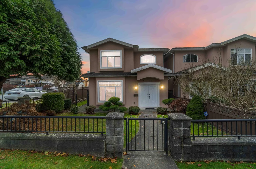 Half Duplex for sale at 4292 Parker Street Burnaby British Columbia - MLS: R3090907
