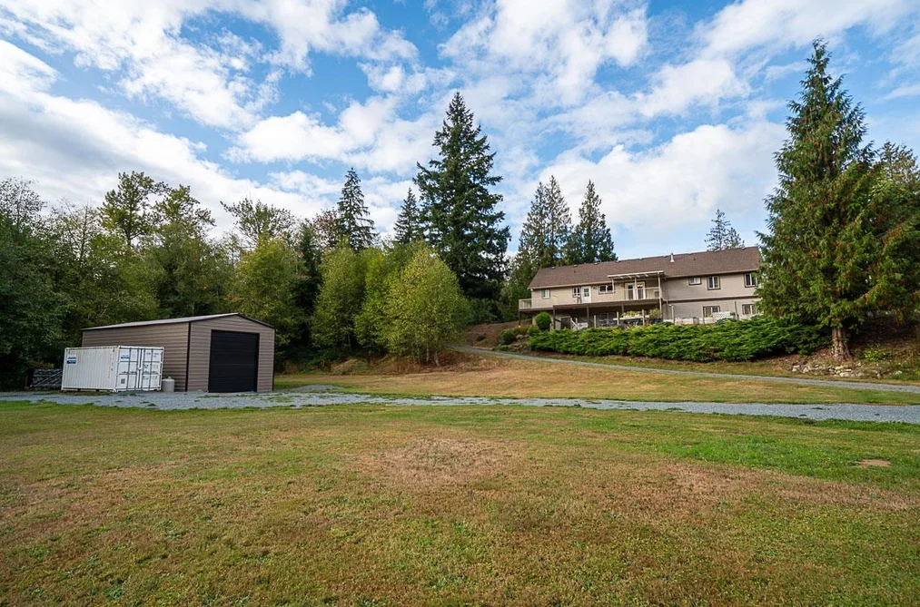 House for sale at 42921 Frost Road Columbia Valley British Columbia - MLS: R3169015