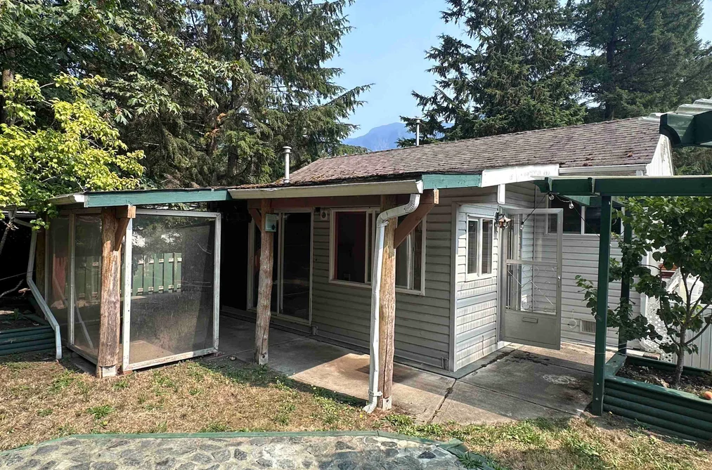 Property for sale at 43 1650 Columbia Valley Road Columbia Valley British Columbia - MLS: R3156555