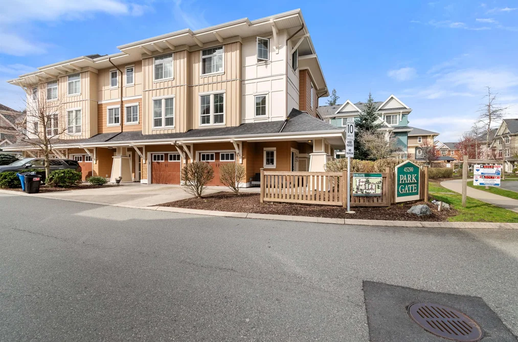 43 45290 SOOWAHLIE CRESCENT, Chilliwack BC V2R 0S6, Chilliwack BC — Residential for Sale - Photo 2