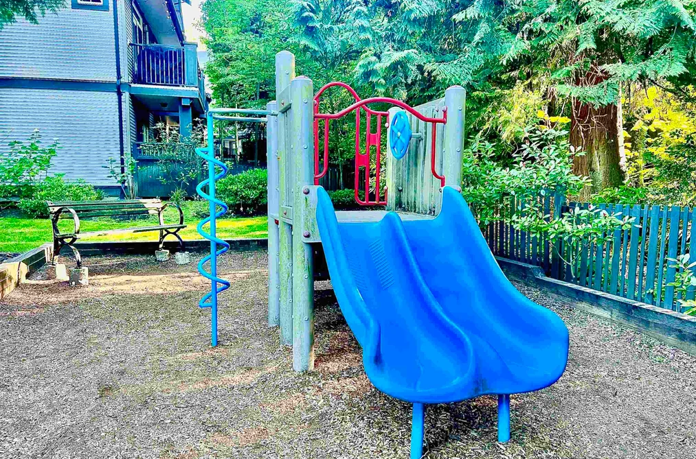 43 6123 138 STREET, Surrey BC V3X 1E8, Surrey BC — Residential for Sale — Photo 4 of 27