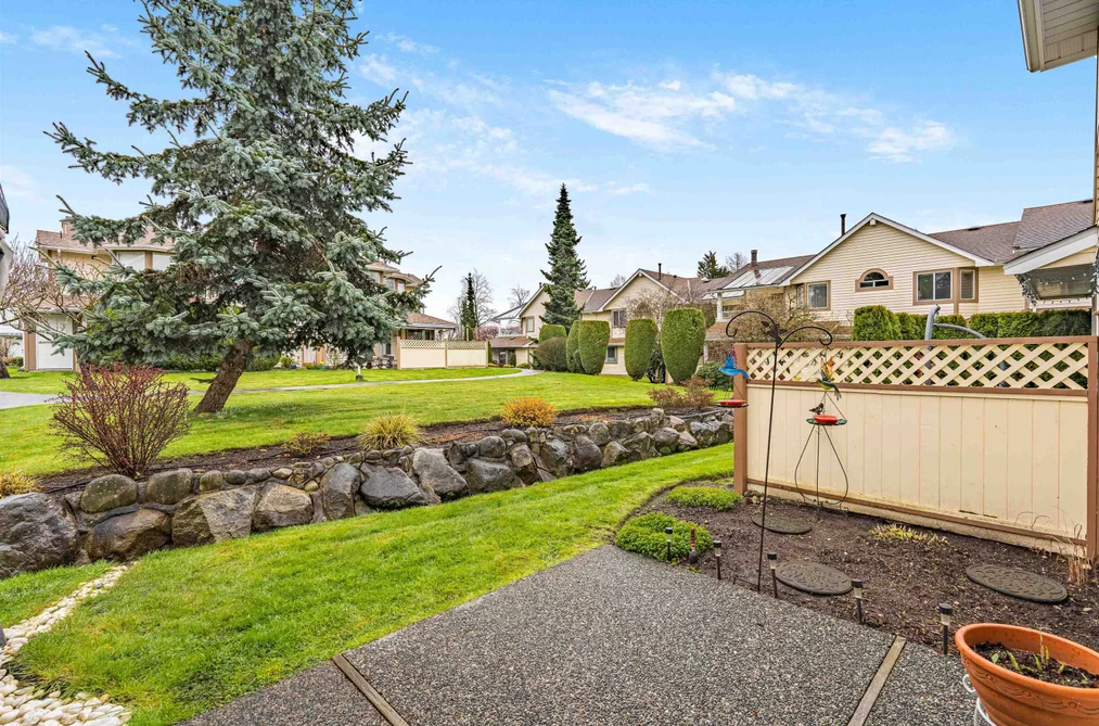 43 9273 122 STREET, Surrey BC V3V 7R5, Surrey BC — Residential for Sale - Photo 2