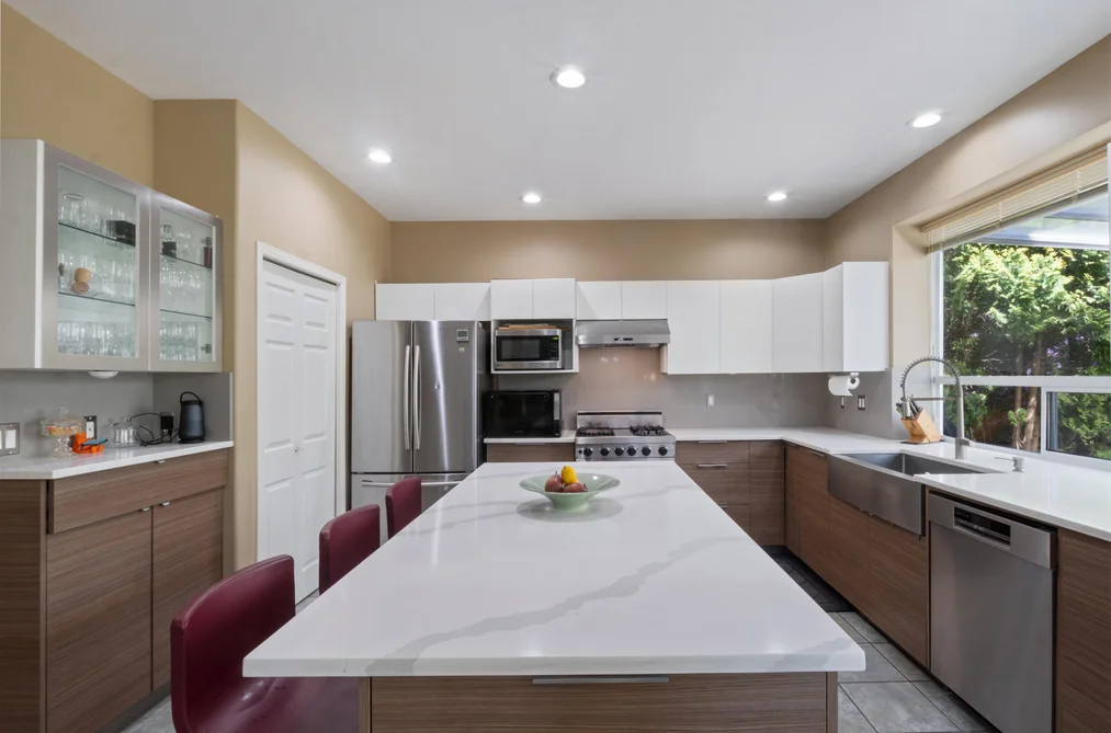 43 LINDEN COURT, Port Moody BC V3H 5C1, Port Moody BC — Residential for Sale - Photo 4