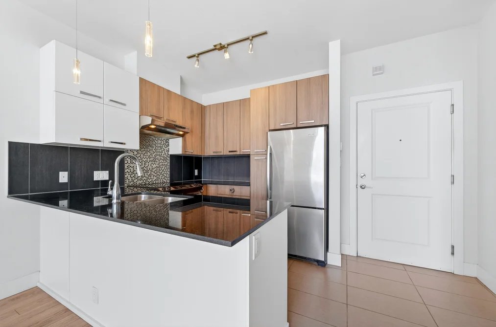 430 15956 86A AVENUE, Surrey BC V4N 6N8, Surrey BC — Residential for Sale — Photo 10 of 40