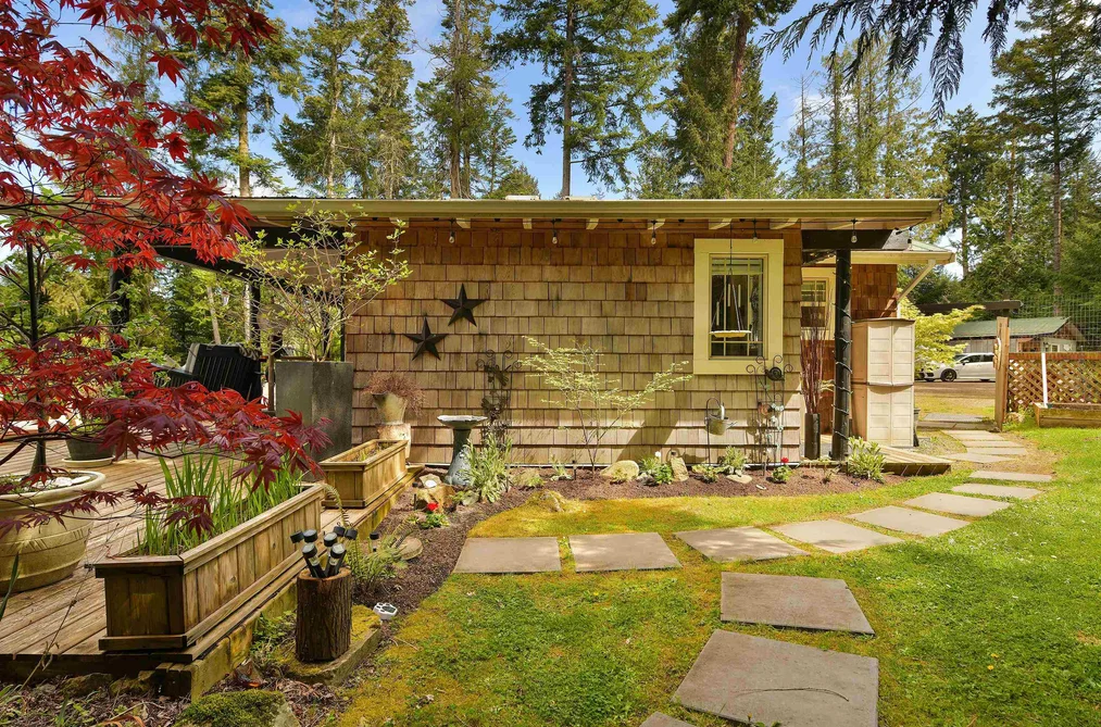 430 MCKERCHER ROAD, Mayne Island BC V0N 2J2, Mayne Island BC — Residential for Sale - Photo 6