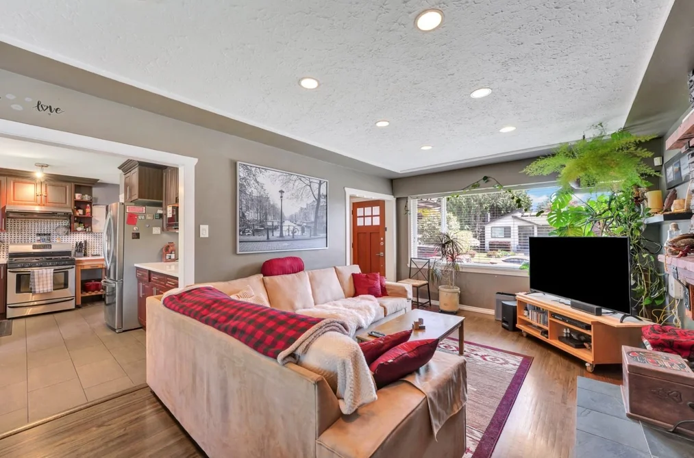 430 MONTGOMERY STREET, Coquitlam BC V3K 5G6, Coquitlam BC — Residential for Sale - Photo 4