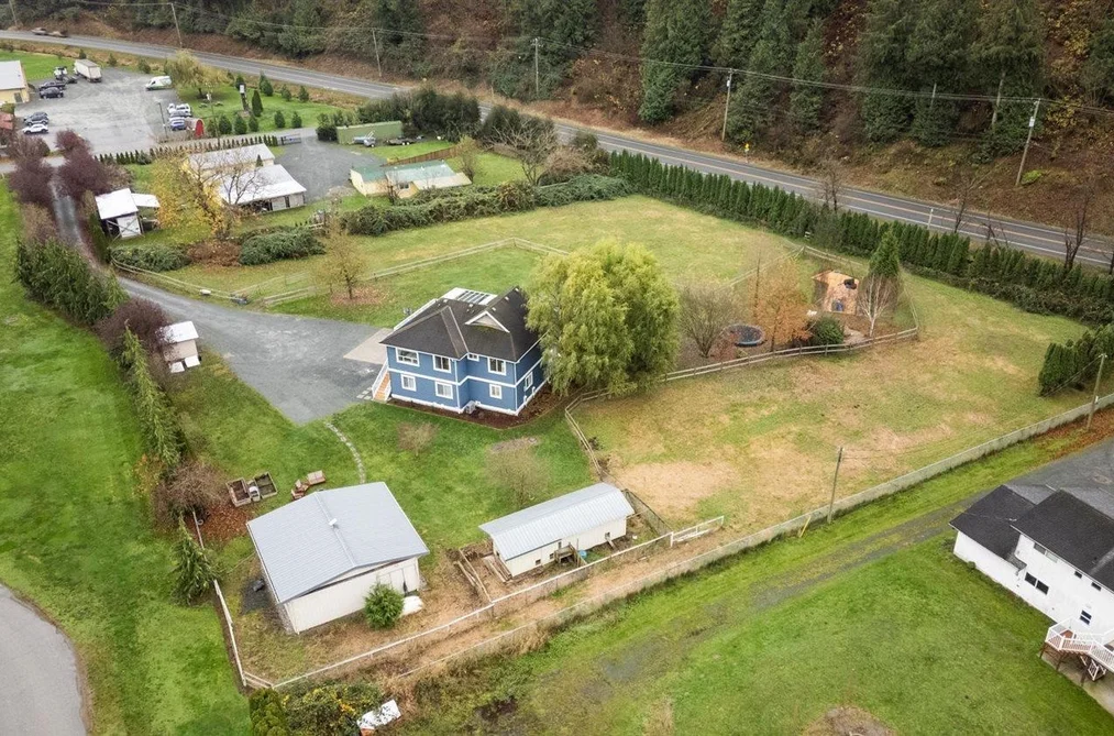 43057 VEDDER MOUNTAIN ROAD, Yarrow BC V2R 5J8, Yarrow BC — Residential for Sale - Photo 2